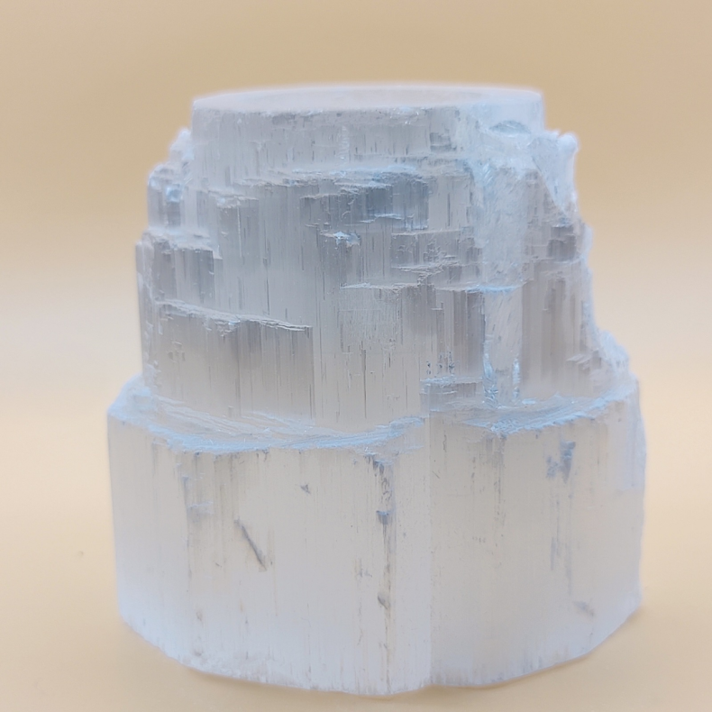 Satin Spar Mountain Top Lysestage 8cm