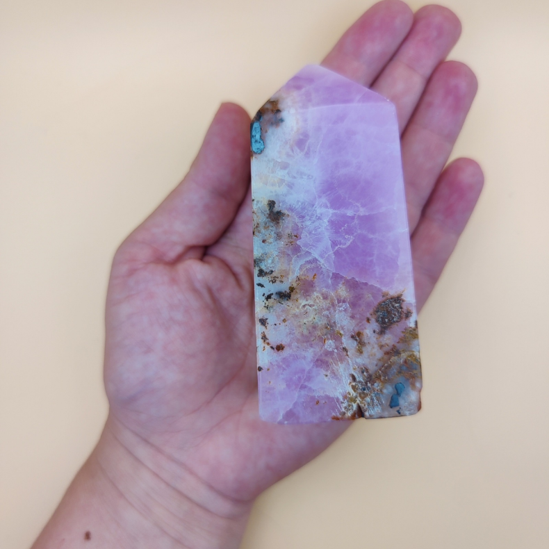 Pink Aragonit T�rn