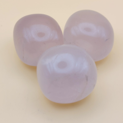 Rosakvarts Lommesten