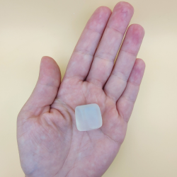 Hvid Calcit Lommesten 