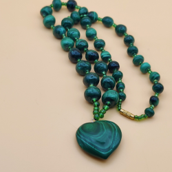 malakit halskde med hjerte vedhng