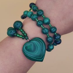 malakit halskde med hjerte vedhng