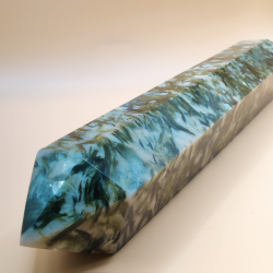 Stort Grn turmalin Trn