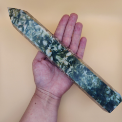 Stort Grn turmalin Trn