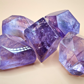 Ametyst Free Form