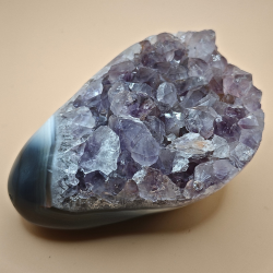 Poleret Ametyst geode med Orca agat