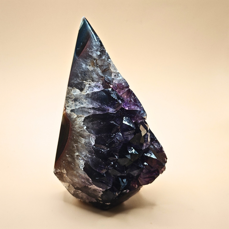 Stor Diamant Uruguay&#8239;Ametyst  Ekstra&#8239;Hj Kvalitet