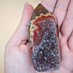 Uruguay&#8239;Ametyst&#8239;Trne med Agatbagside