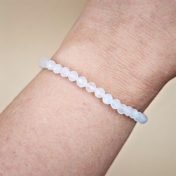 Rosakvarts Armbnd  Facetslebet 