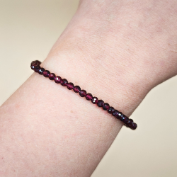 Rd Granat Armbnd  Facetslebet