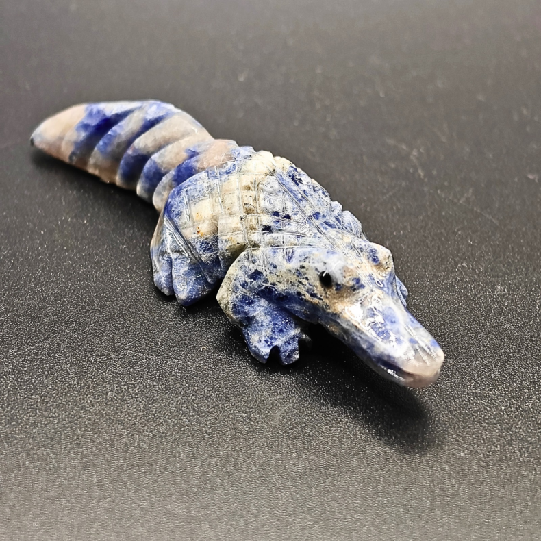 Krokodille Figur i Sodalit