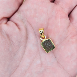 Moldavit Vedh�ng Forgyldt