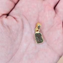 Moldavit Vedh�ng Forgyldt