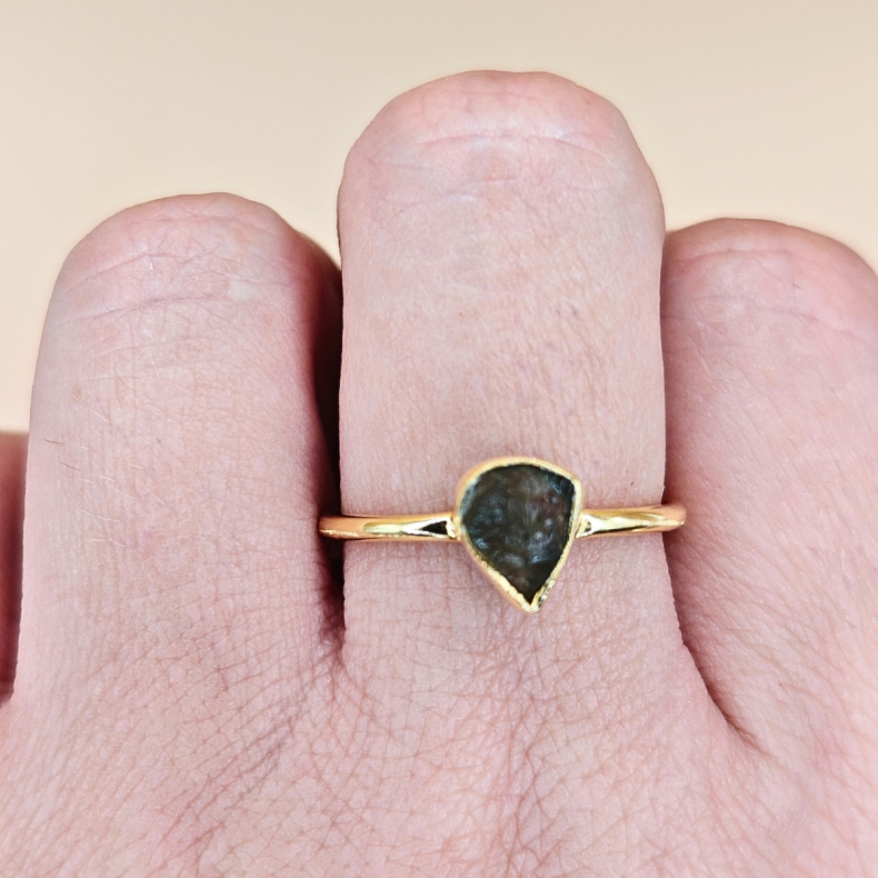 Moldavit Ring i Forgyldt s925 S�lv