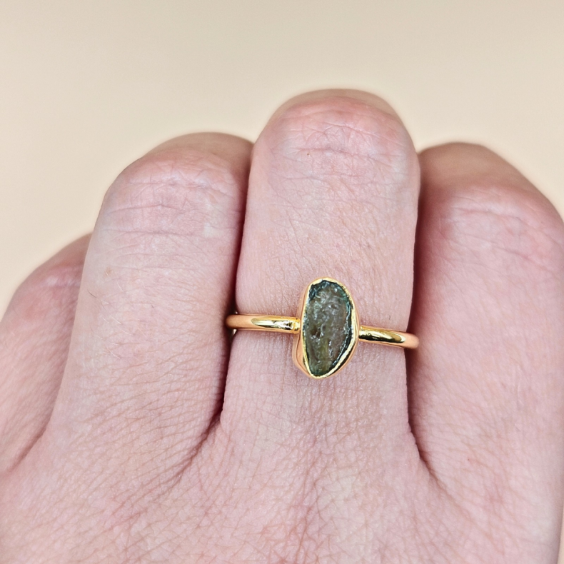 Moldavit Ring i Forgyldt s925 S�lv