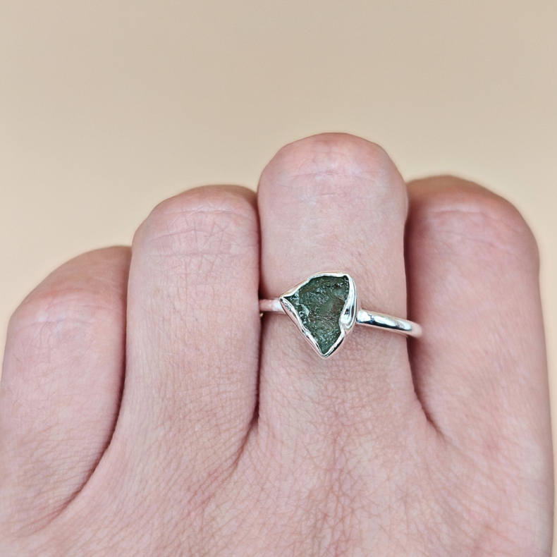 Moldavit Ring i s925 S�lv