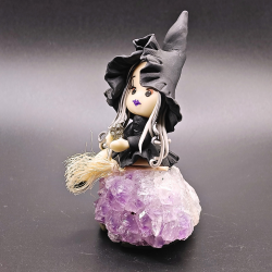 Heks p Ametyst Klynge med Pyrit  ca. 10 cm