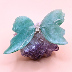Sommerfugl p Ametystklynge  Grn Kvarts eller Pakistansk Onyx