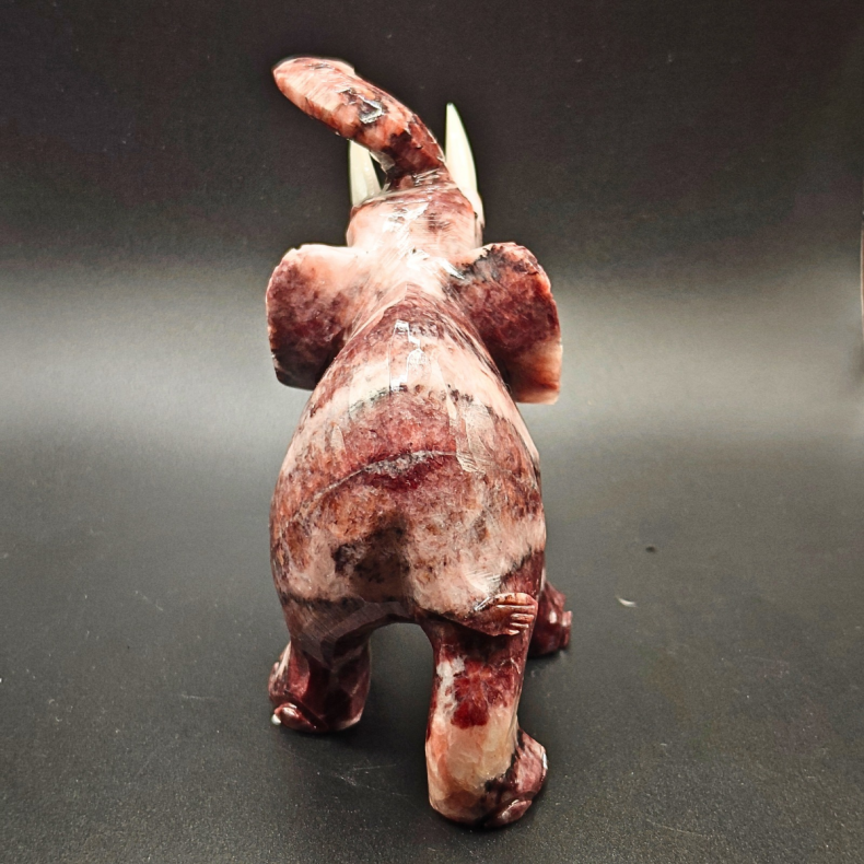 Elefant figur i Jaspis � ca. 12,5 � 13 cm / 800 g