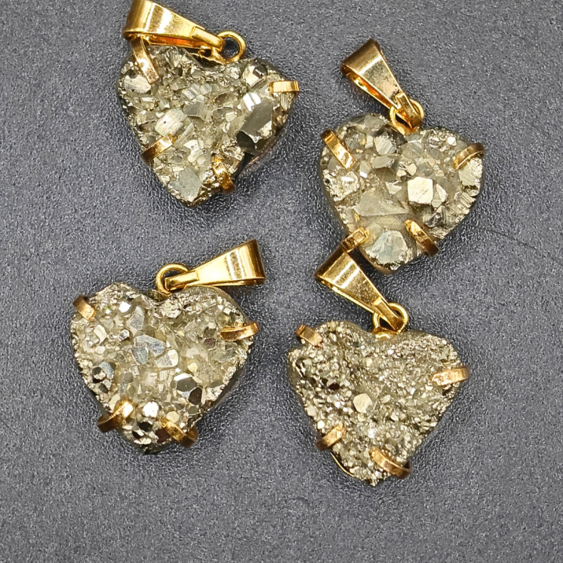 Pyrit Hjertevedh�ng � H�j Kvalitet