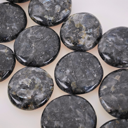 Larvikit Disc- Pakistan