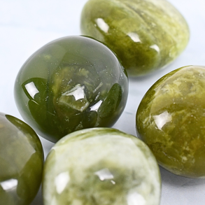 Gr�n Jade Lommesten