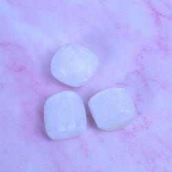 Satin Spar Lommesten