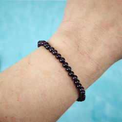 R�d Granat Armb�nd � 4 mm