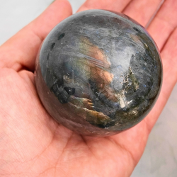 Labradorit Kugle 