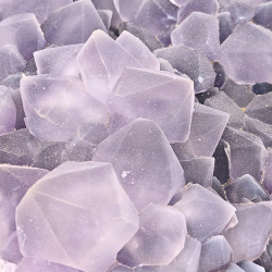 Ametyst Klynge � Store Spidser med Glitrende �Sukkerlag�