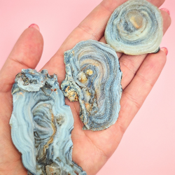 Kalcedon med "sukker"