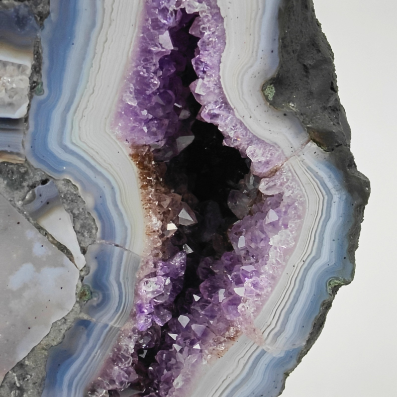 Agat Geode med Ametyst 