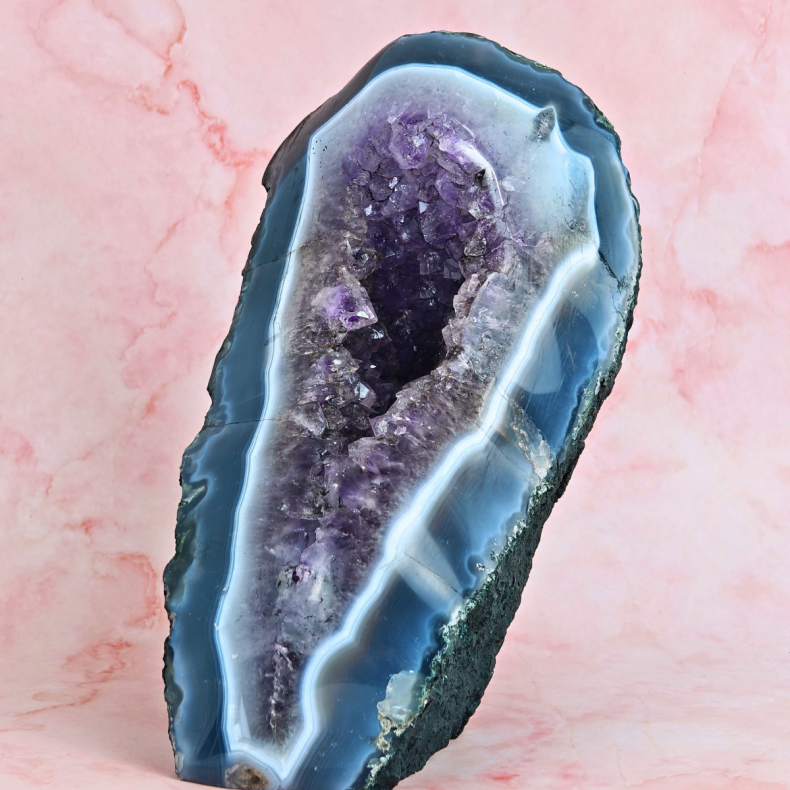 Sk�ret stykke Agat geode med Ametyst � Poleret fra Brasilien