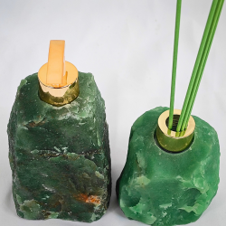 Frisk naturmagi og ro til badev�relset: Unikt s�bedispenser- &amp; diffusers�t i gr�n r� kvarts