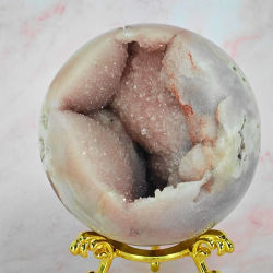 Pink ametyst kugle med stor druzy hule